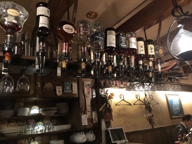 いい雰囲気の店内_大航海