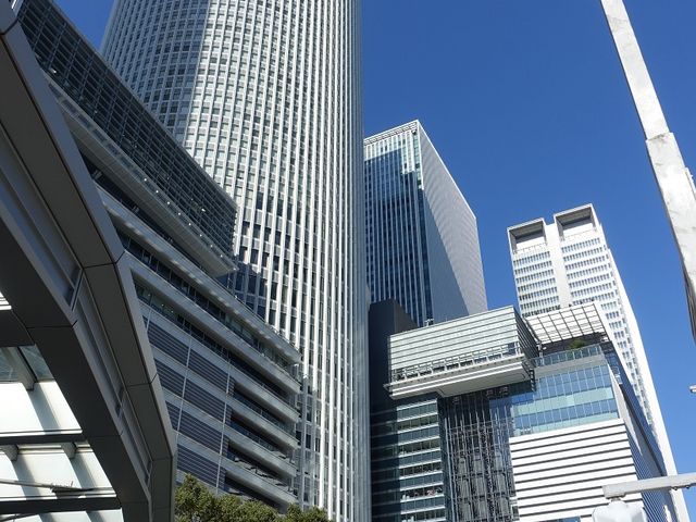 案内を見ないと初めての人には、わかりづらいかも_タカシマヤ ゲートタワーモール