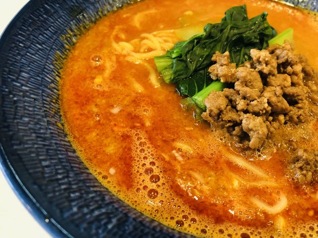 担々麺アップ_中華そばたんたん