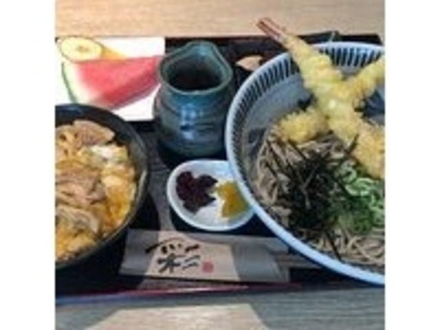 中身もボリュームも満足のランチ_昭月