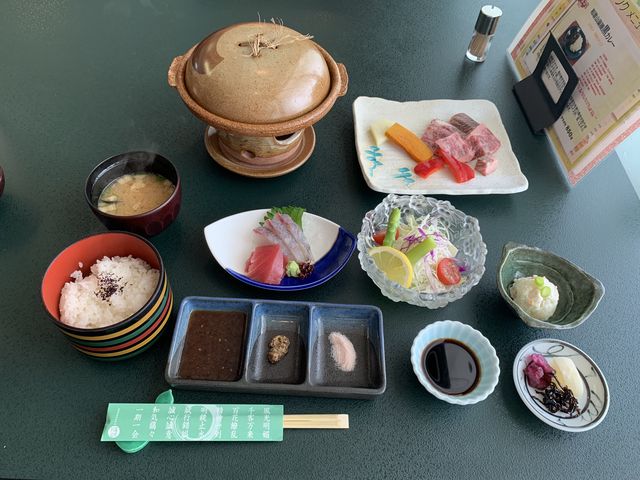 陶板で焼く熊野牛のカットステーキ御膳_花山温泉 薬師の湯