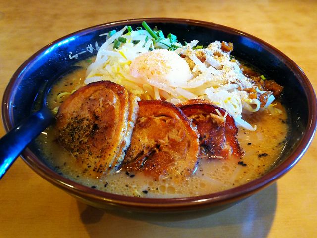 濃厚なコク味、味噌チャーシューめん_ほくしん 草加谷塚店