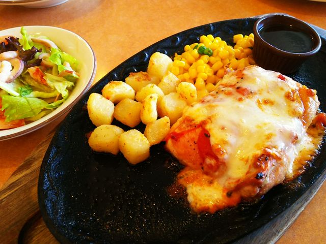 安くて美味しいイタリアン。洋食_サイゼリヤ 竹の塚店