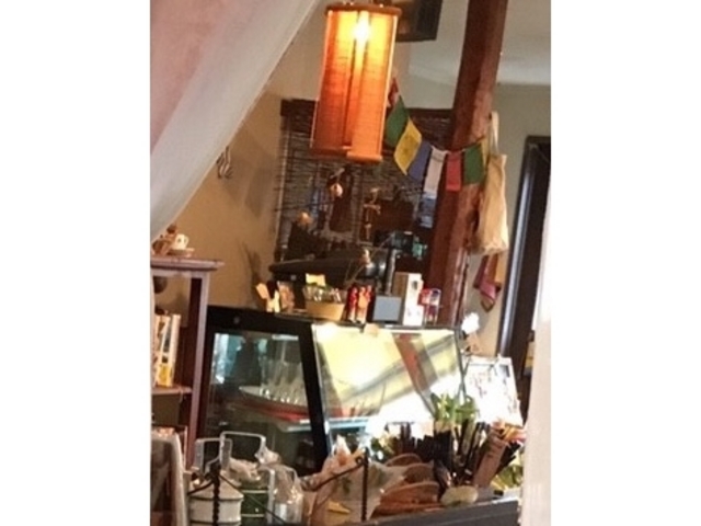 店内には可愛らしい雑貨が飾られていて、とっても素敵な雰囲気です!_SONG BE CAFE ソンベ カフェ