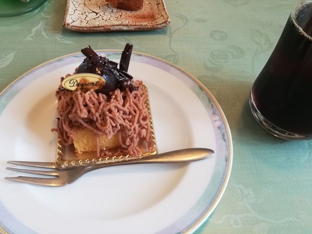 ケーキセットのモンブラン_デセール カワウチ