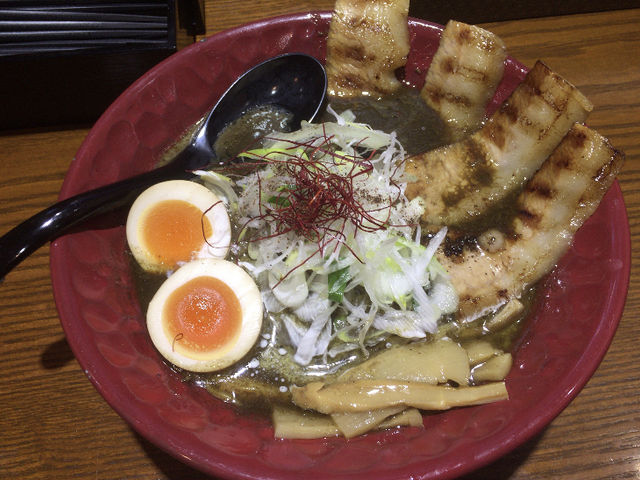 黒味噌ラーメン_初代けいすけ