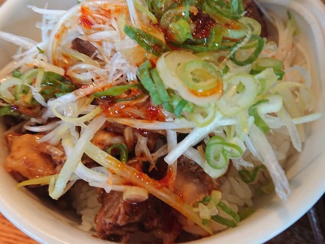 ピリ辛チャーシュー丼_老虎
