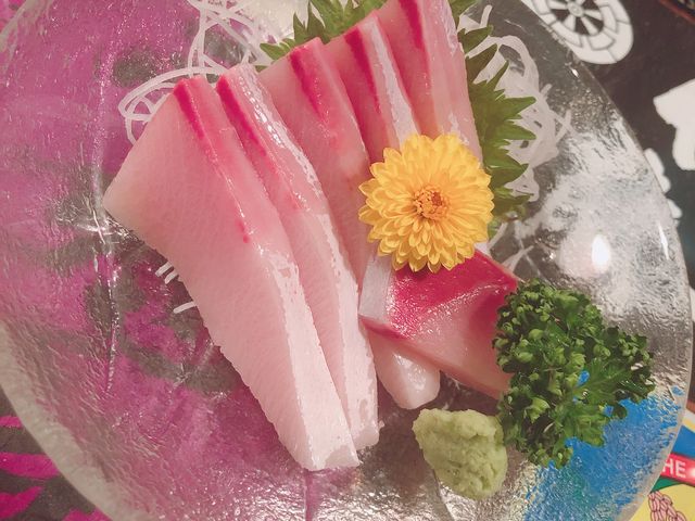 本日のおすすめが美味しくいつもいっぱい食べてしまいます
また行きたいです
_酒菜・そば厨房咲くら