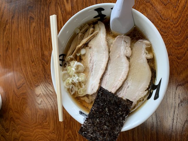 美味しさ愛情たっぷり。チャーシュー麺こってり_琴平荘