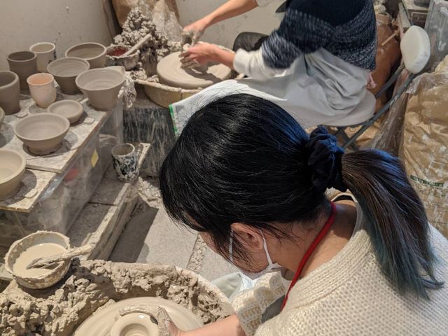 初めてで緊張。優しい先生で楽しい時間が過ごせました。_伊勢焼陶芸体験工房