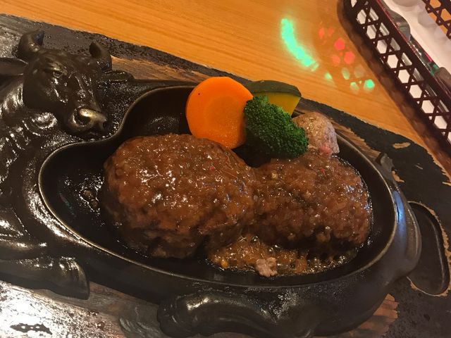 さわやか
げんこつハンバーグ_炭焼きレストランさわやか焼津店
