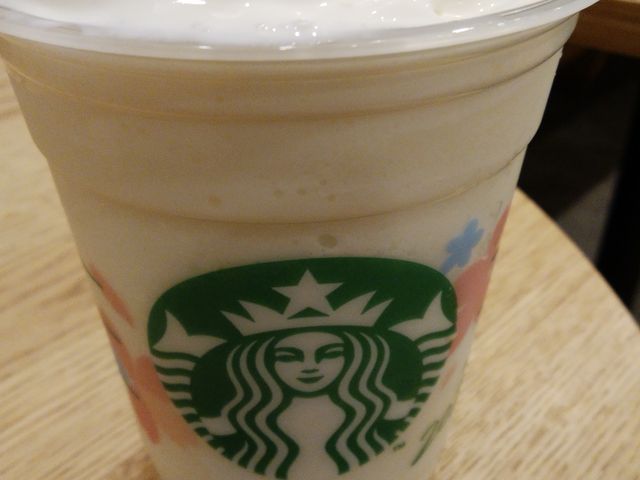 桜仕様のカップ_スターバックス・コーヒー アピタ静岡店