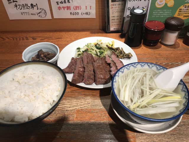 利久 牛タン定食ランチ_牛たん炭焼き 利久 中央通り店