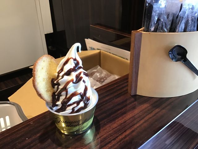 ソフトクリーム_軽井沢チョコレートファクトリー