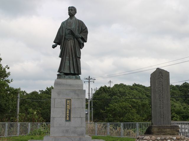 五十嵐億太郎銅像_千望台