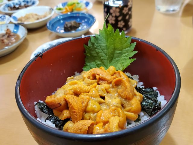 生うに丼と小皿たち_茶夢