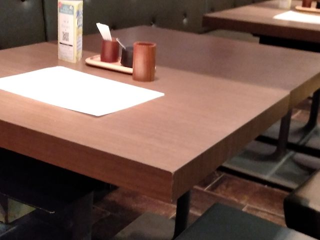 店内_稲生・エスカ店