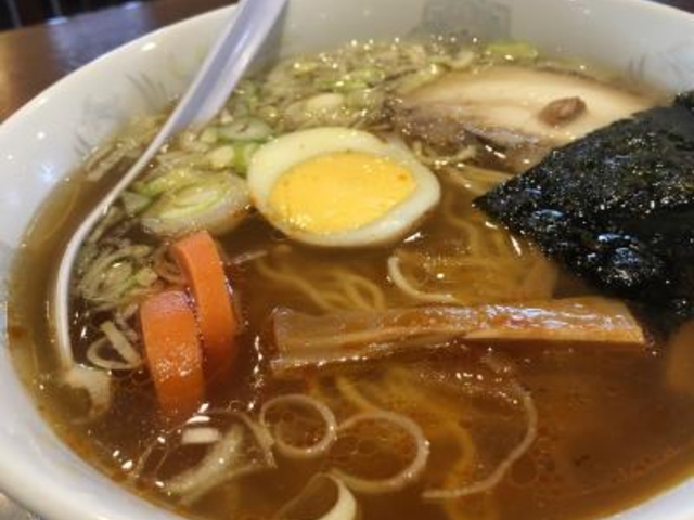 ラーメン_ドライブイン三千里
