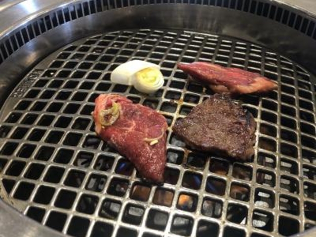 焼きます_ドライブイン三千里