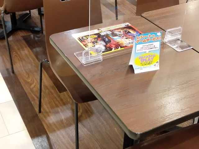 テーブル席_マクドナルド エスパルスドリームプラザ店