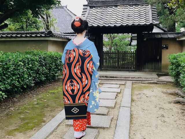 帯は手結びにして頂きました。_舞妓体験 ゆめみる夢
