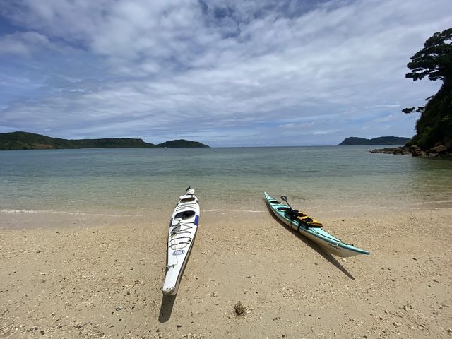 イダの浜にてのんびり_西表島カヌー旅行人グッドアウトドア