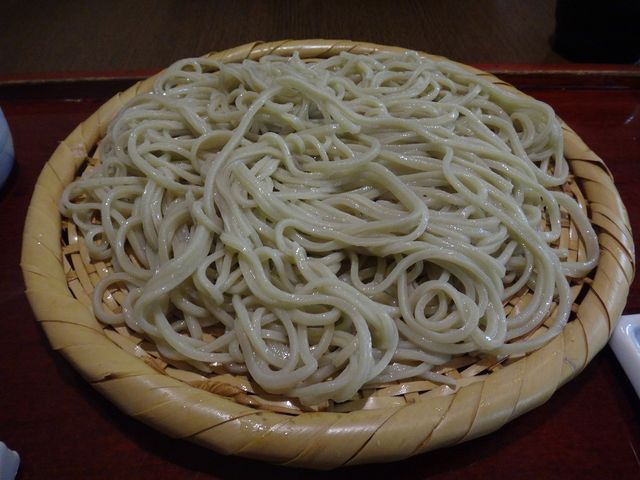 ざるそば。_手打ちそば はっぴ
