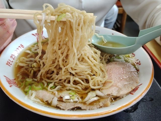 チリチリ細麺(黒中華)は伸びにくい!うまし!_さっぽろ
