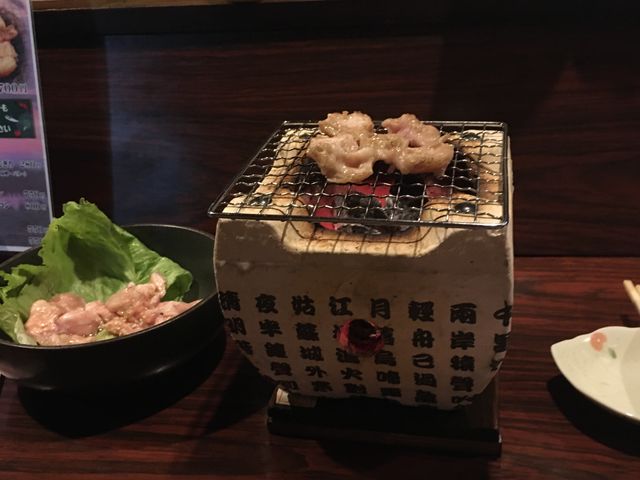 炭火焼きの塩ホルモン_炉ばた釧路しつげん