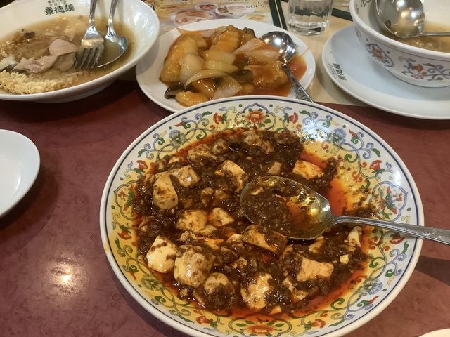 麻婆豆腐と白魚_景徳鎮 けいとくちん 新館