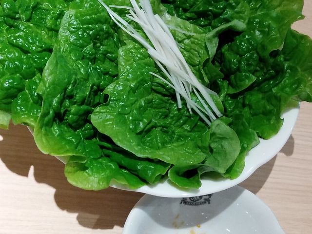 サンチュ_焼肉 三幸園