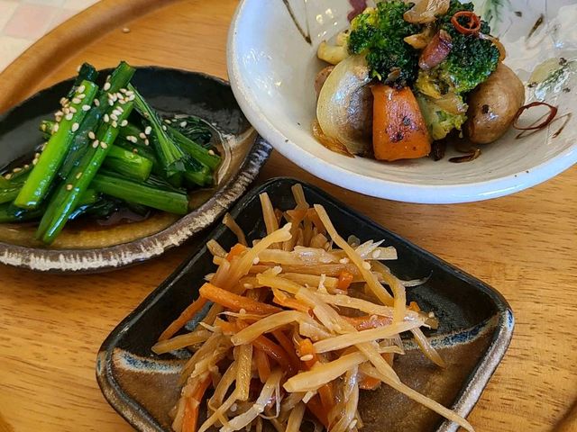 ランチの前菜_森小休