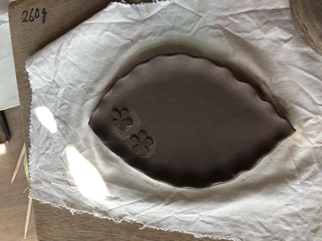 花びらの部分を娘の希望を聞いて、工夫をしてくださいました。_陶芸工房 深仙庵