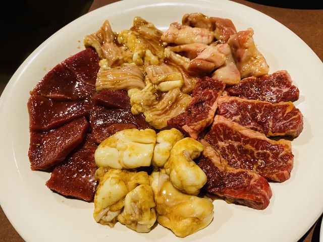 ホルモンも新鮮です_味蔵