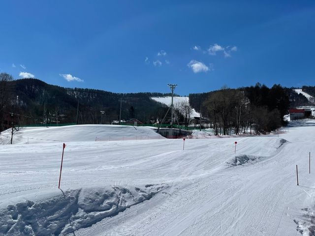ジャンプ台もあります。_信州菅平高原パインビークスキー場
