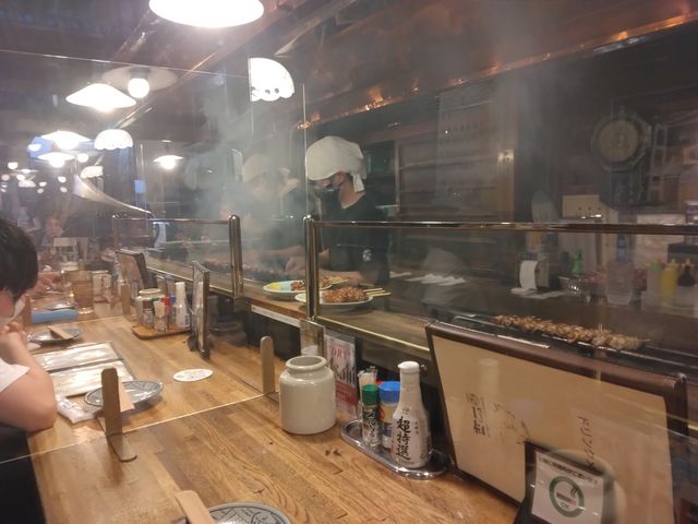 雰囲気はあるお店だと思います。_やきとりの一平 中島本店