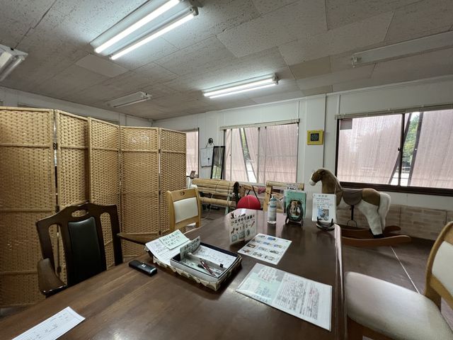 コース開始前に事務所で保険の手続き完了しました。_ハッピーホースファーム