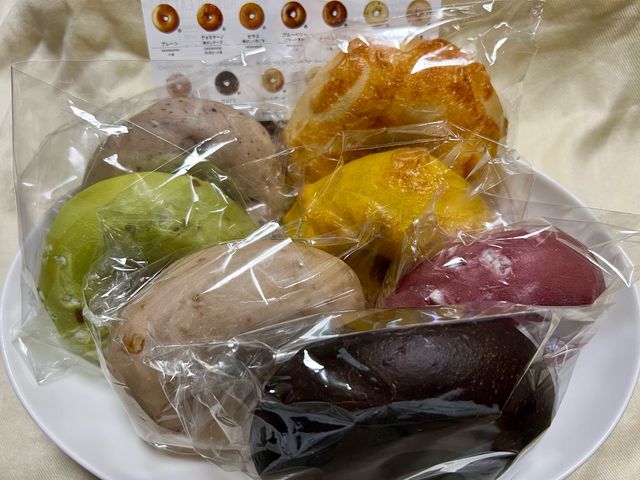 色んな種類のベーグル_BAGEL&BAGELりんくうプレミアムアウトレット店