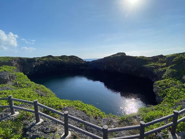 海側にある通り池。
_通り池