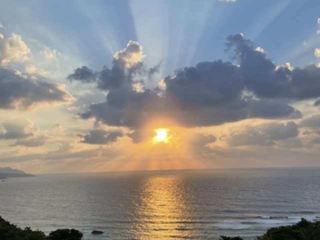 駐車場から_大浜海浜公園
