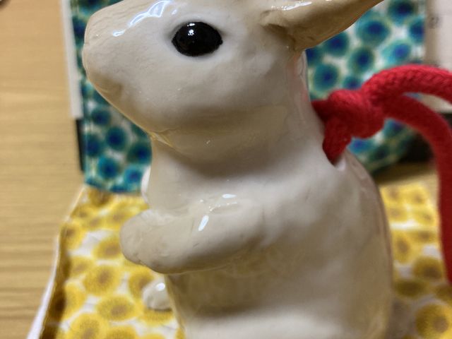 うさぎは鈴入りです_栗山窯