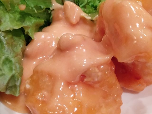 大海老のマヨネーズソースサラダ添え_中国料理桃花林