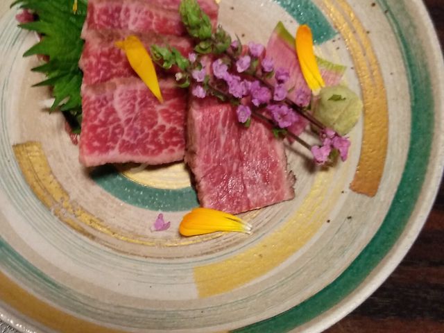 近江牛タタキ刺身・1,500円_近江肉せんなり亭 伽羅