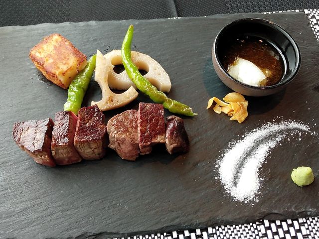 国産牛フィレ100g/季節の焼野菜_鉄板焼葵
