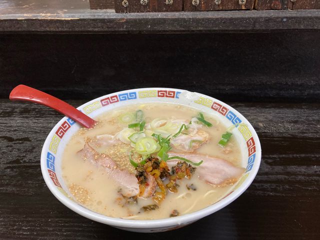 豚骨ラーメン_一輝亭