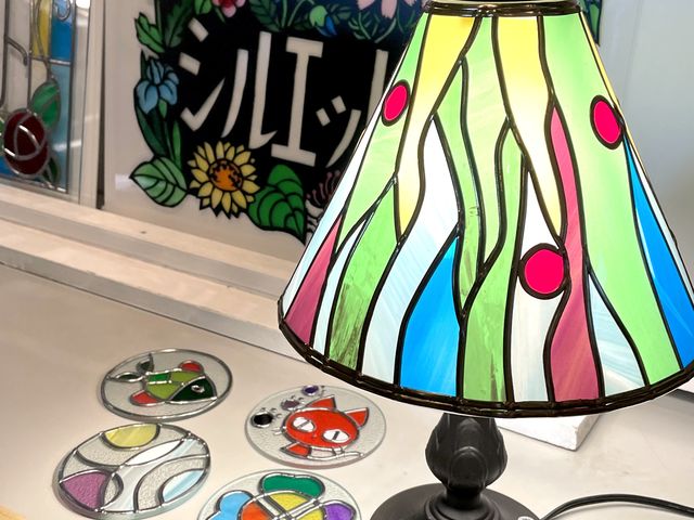 ステンドグラス作品も飾られた素敵な空間でした^_^_アトリエMyステップ