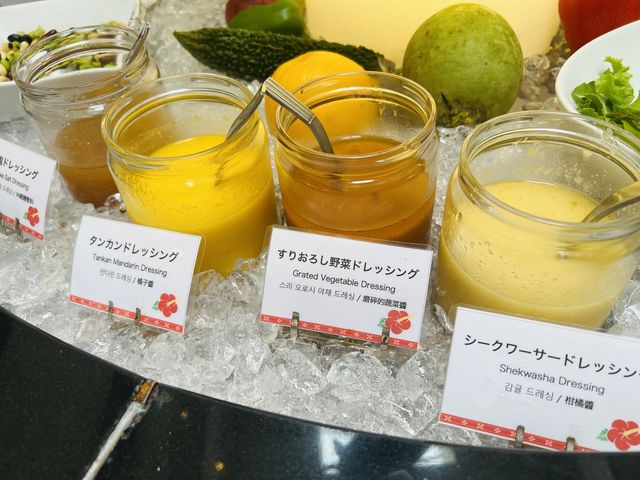 ドレッシングも沖縄産_Kafuka(カフカ)/スマイルホテル那覇シティリゾート