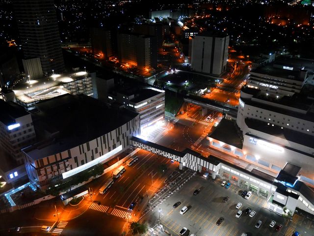 「仙雲」からの夜景_中国料理『仙雲』 ホテルエミシア札幌《30階》