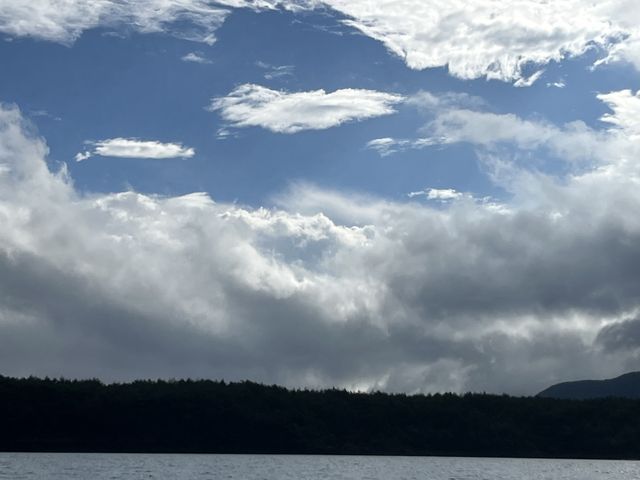 雨の合間に晴れ間が出てラッキー!_HOBIE JAPAN