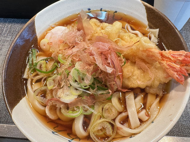 きしめん_名代きしめん・JR名古屋駅・新幹線上りホーム店・住よし